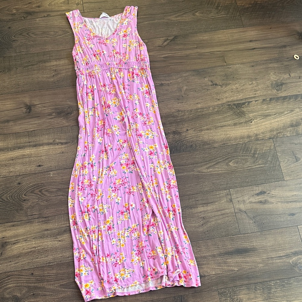 Olive & Oak Pink Floral Maxi Dress